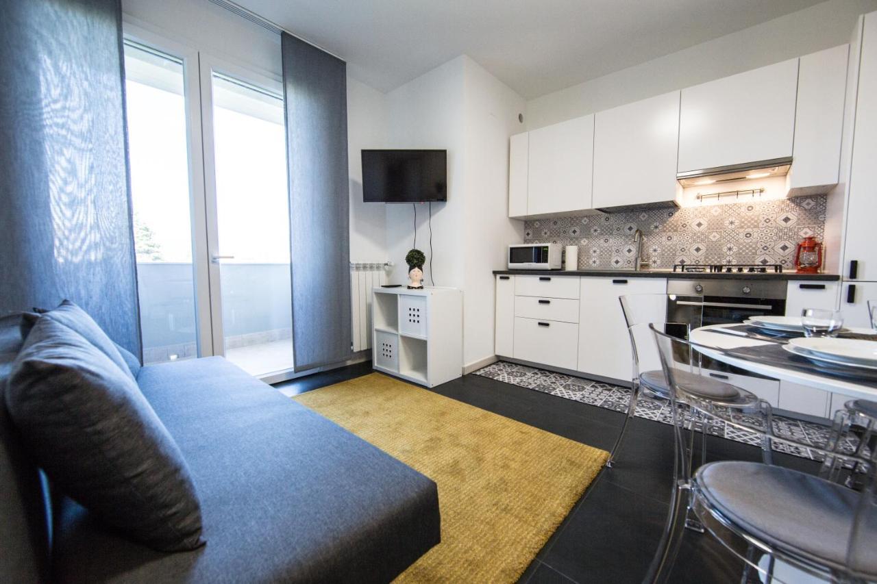 Il Puccino - Modern Apartment ルッカ エクステリア 写真