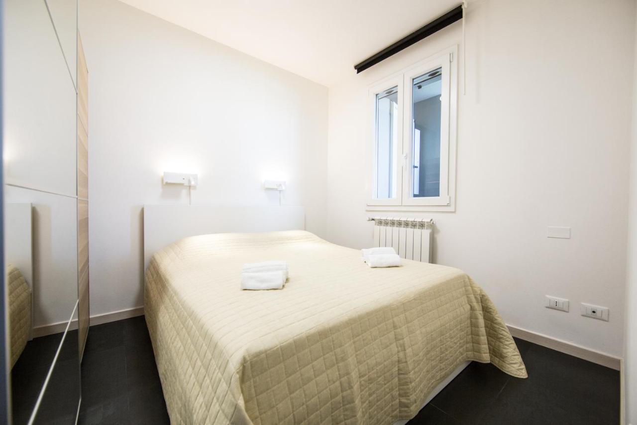 Il Puccino - Modern Apartment ルッカ エクステリア 写真